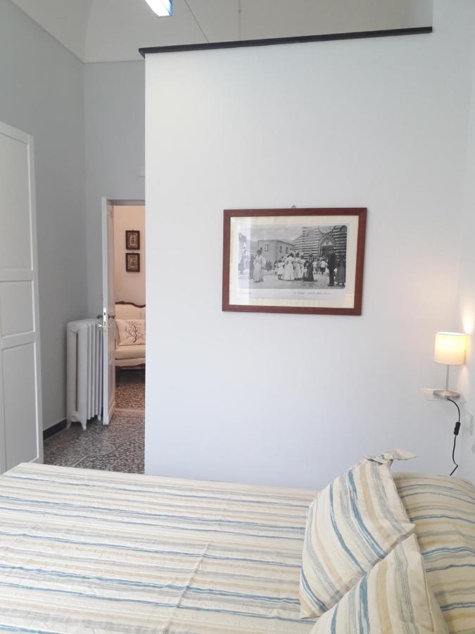 Dora Aurea Hotel Levanto Bagian luar foto