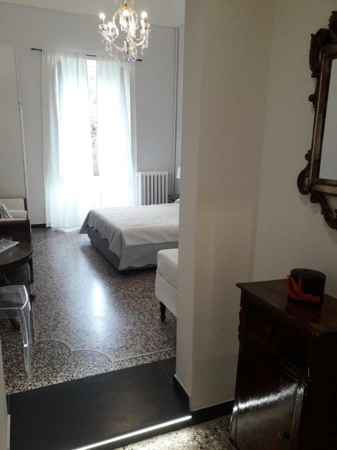 Dora Aurea Hotel Levanto Bagian luar foto
